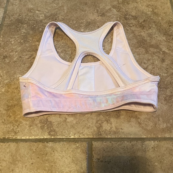 Nike. Sport Bras. Girls Size 8 - Picture 4 of 7